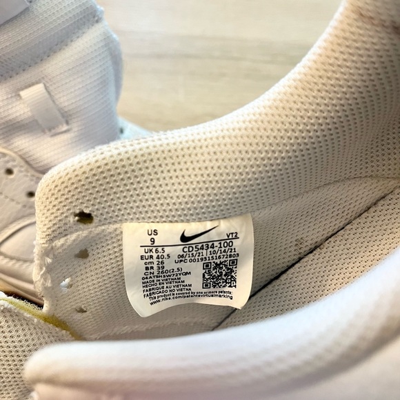 White Nike court vision size 9 - Picture 6 of 7